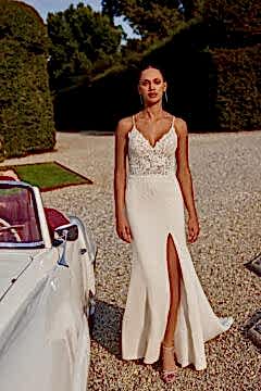 88256_Everley_JAB_FW22_RL_FF_004_2500px-Wide_Digital-Image-Set-3
