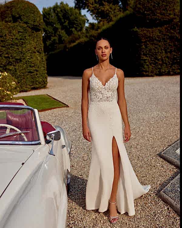 88256_Everley_JAB_FW22_RL_FF_004_2500px-Wide_Digital-Image-Set-3